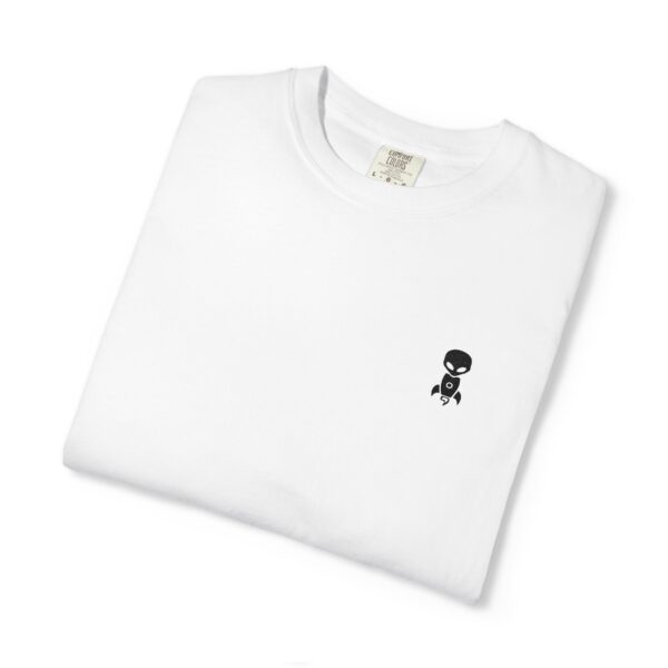 Classic 25 Tee – 7 Must-Have Reasons to Elevate Your Streetwear Style - Image 3