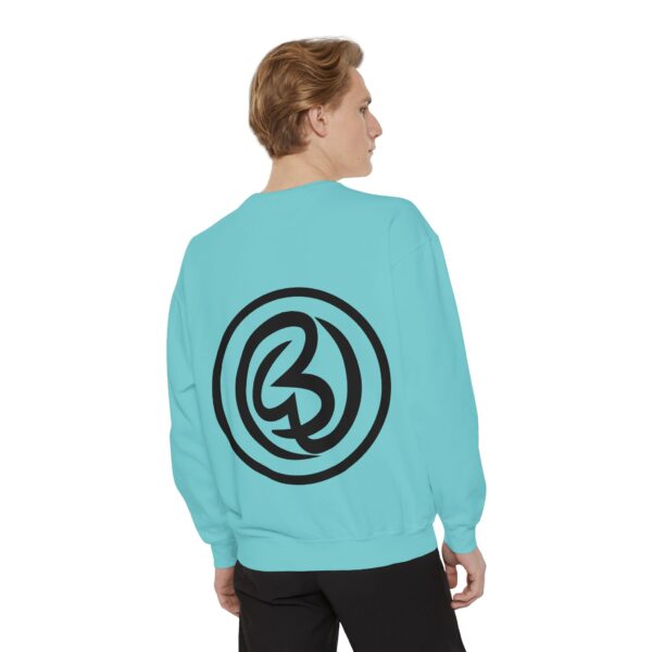 Astronaut Sweatshirt - Cosmic Vibes, Unisex Fashion, Gift for Space Lovers, Trendy Apparel, Casual Wear - Image 20