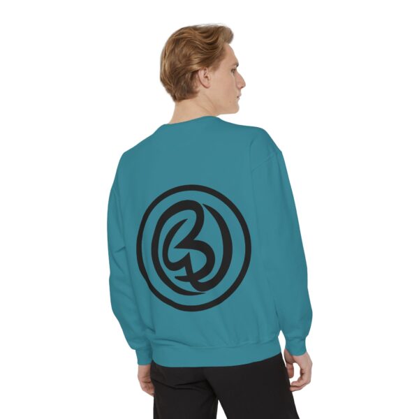 Astronaut Sweatshirt - Cosmic Vibes, Unisex Fashion, Gift for Space Lovers, Trendy Apparel, Casual Wear - Image 24