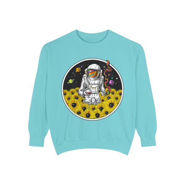 Astronaut Sweatshirt - Cosmic Vibes, Unisex Fashion, Gift for Space Lovers, Trendy Apparel, Casual Wear - Image 17