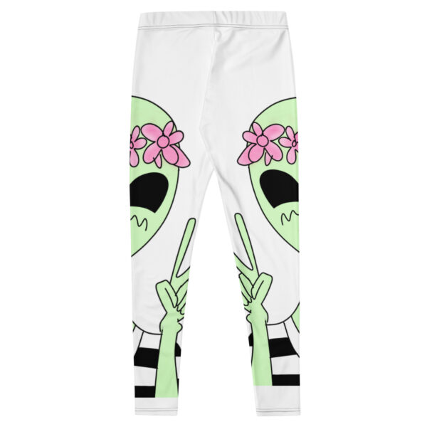 Pretty AlienGirl Leggings – 7 Reasons You’ll Love These Kawaii Alien Yoga Pants - Image 2